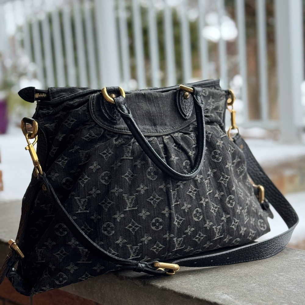 LOUIS VUITTON AUTHENTIC Monogram Denim Neocavy GM M95352 Shoulder Bag